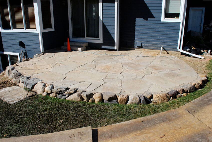 stone edging gravel patio