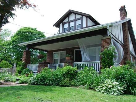 California Bungalow Style 1920